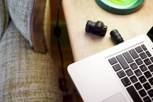 定格創(chuàng)意瞬間 單反相機(jī)造型U盤，點(diǎn)亮高效辦公新靈感